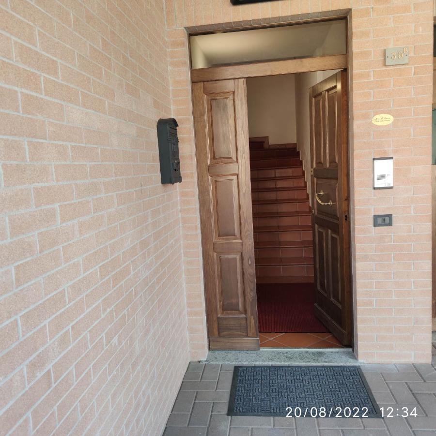 M & M Pinzi Suite Apartment Montepulciano Stazione エクステリア 写真