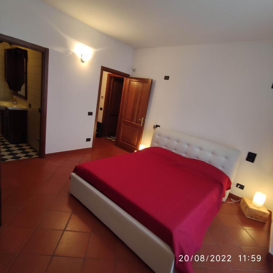 M & M Pinzi Suite Apartment Montepulciano Stazione エクステリア 写真